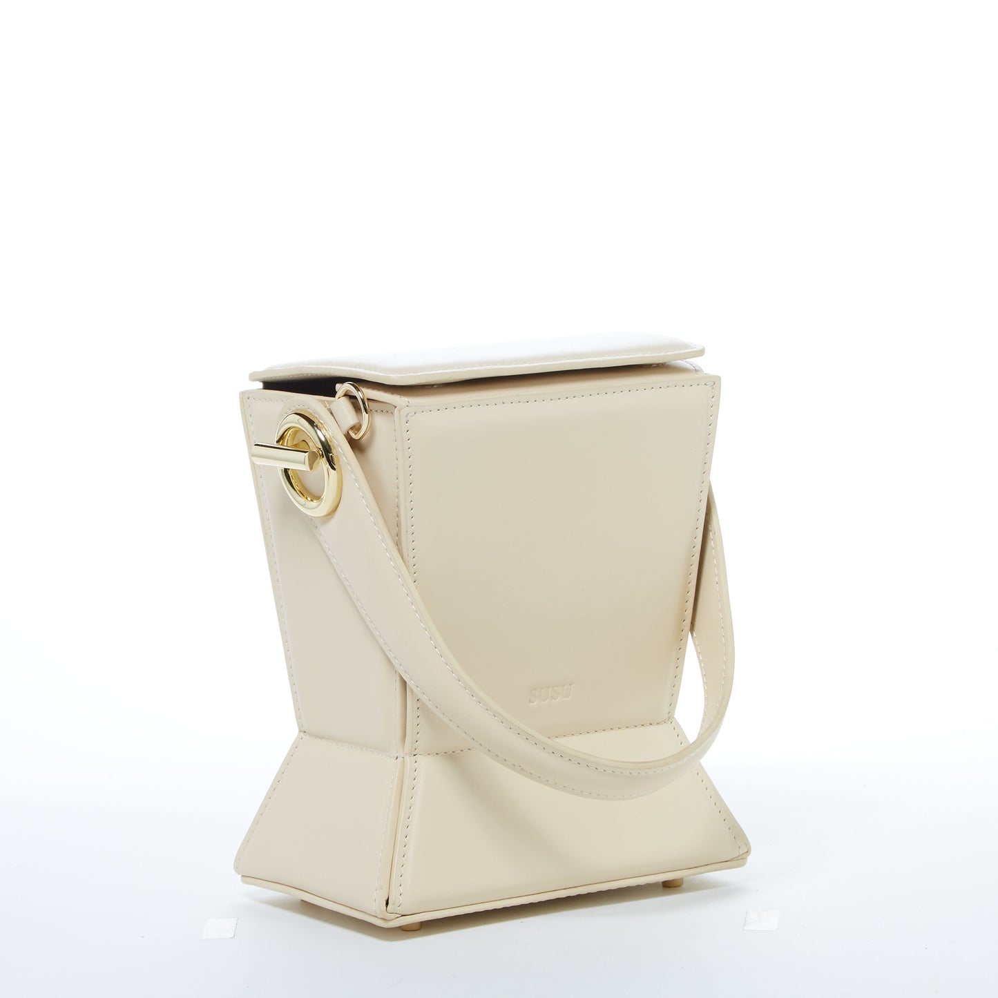 Amber Creamy Off-White Leather Bucket Bag